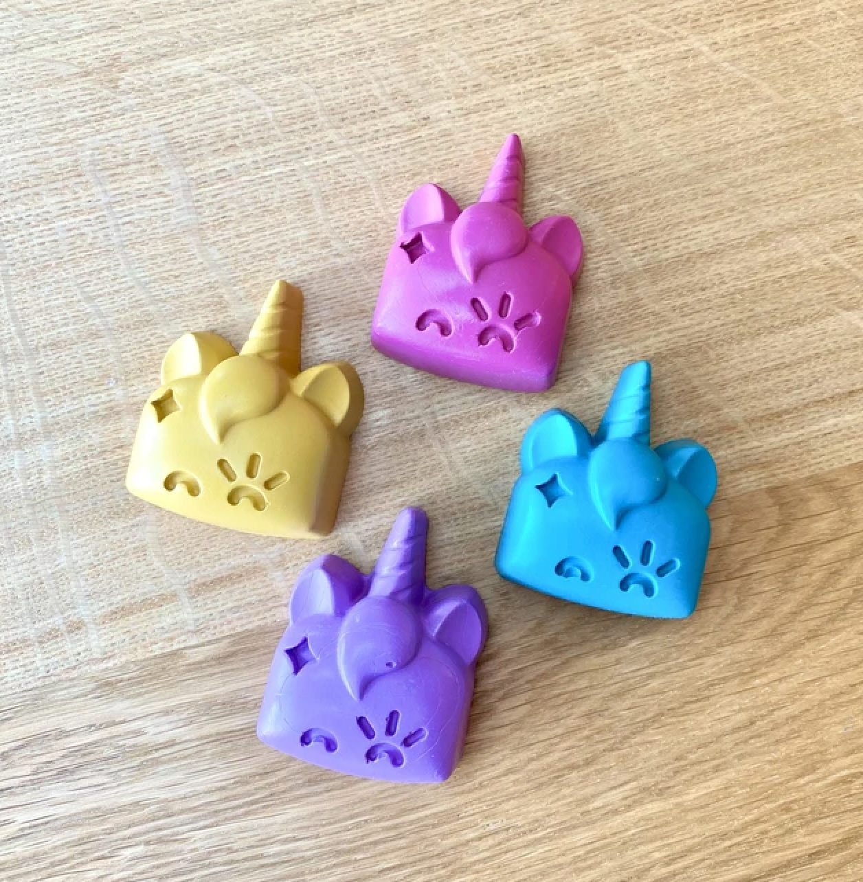 Calgary Crayons - Unicorn Surprise (4pack)