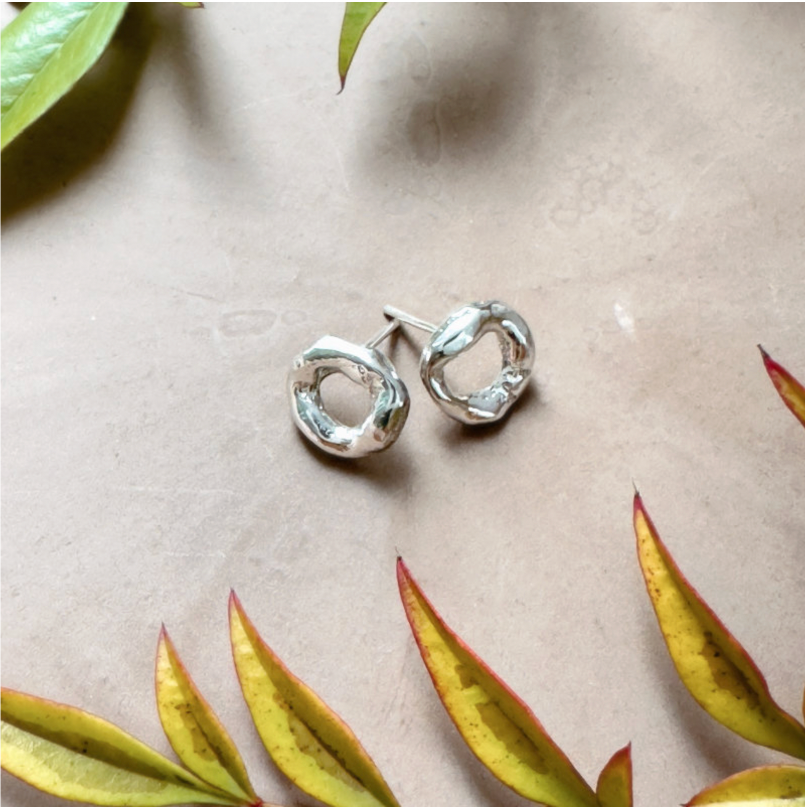 Evenflow Studios - jewellery - Flow Circle Earrings