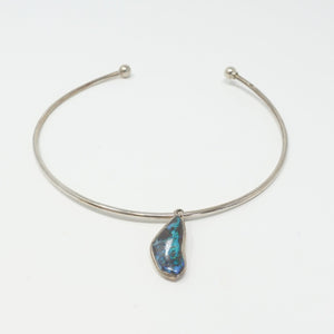 Jonathan Rout - Silver choker necklace - Opal  pendant