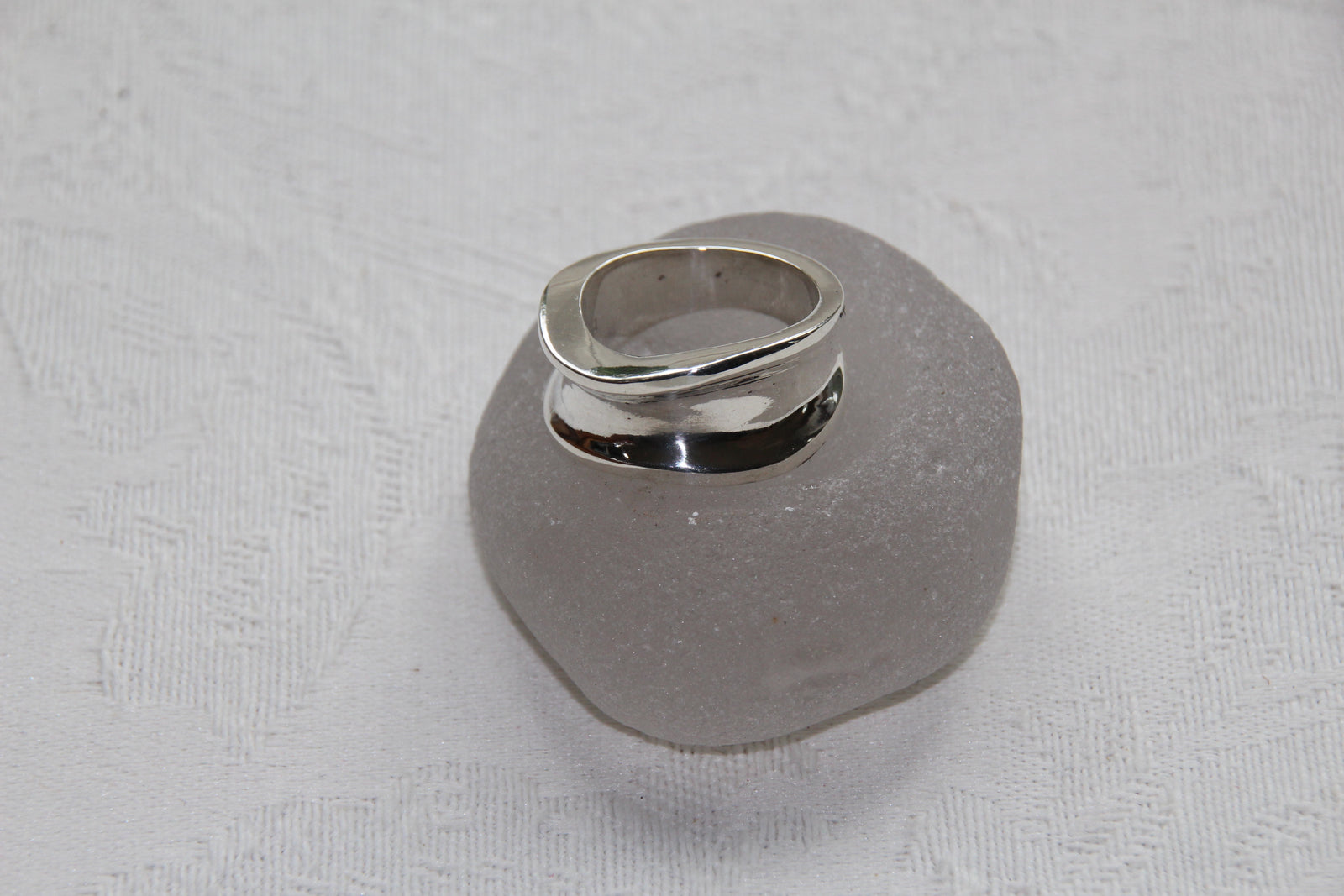 Peggy Logan - jewellery - Sterling Silver Double Bone Ring